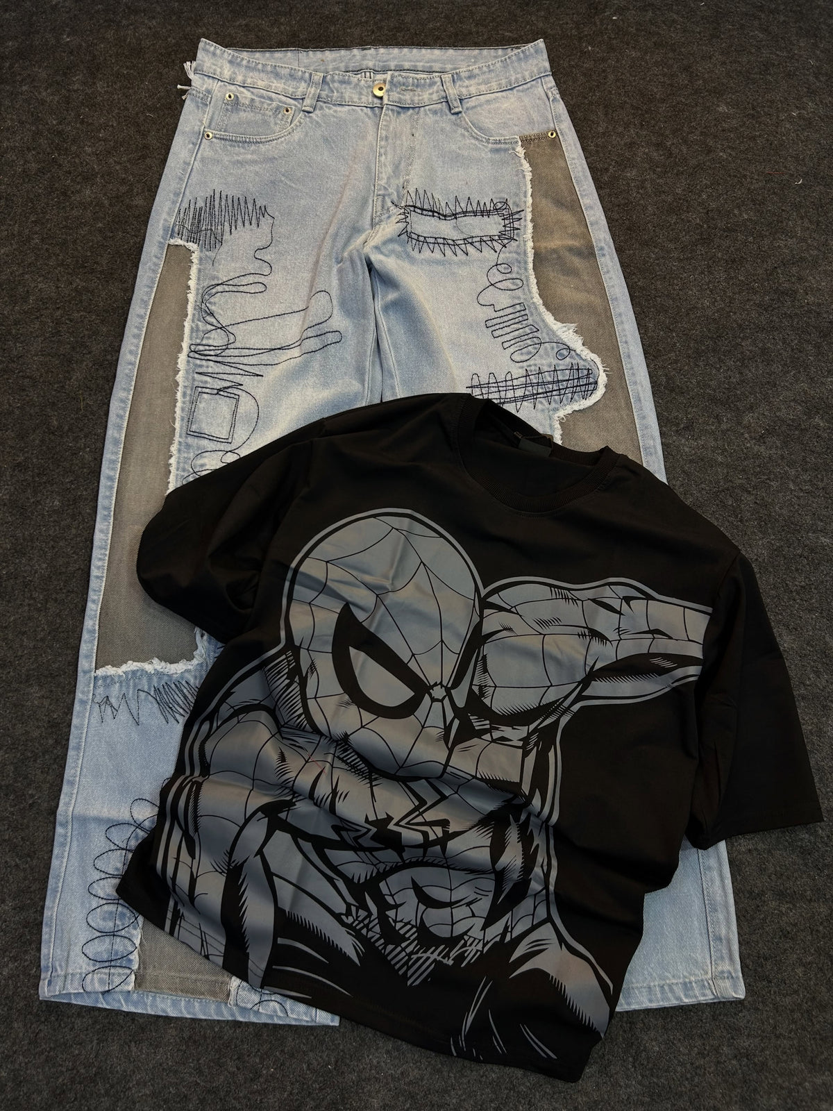 SpiderMan Graphic Oversized Tee